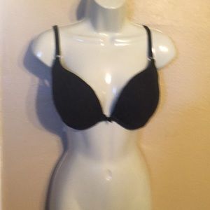 Victoria’s Secret push-up bra 34DD